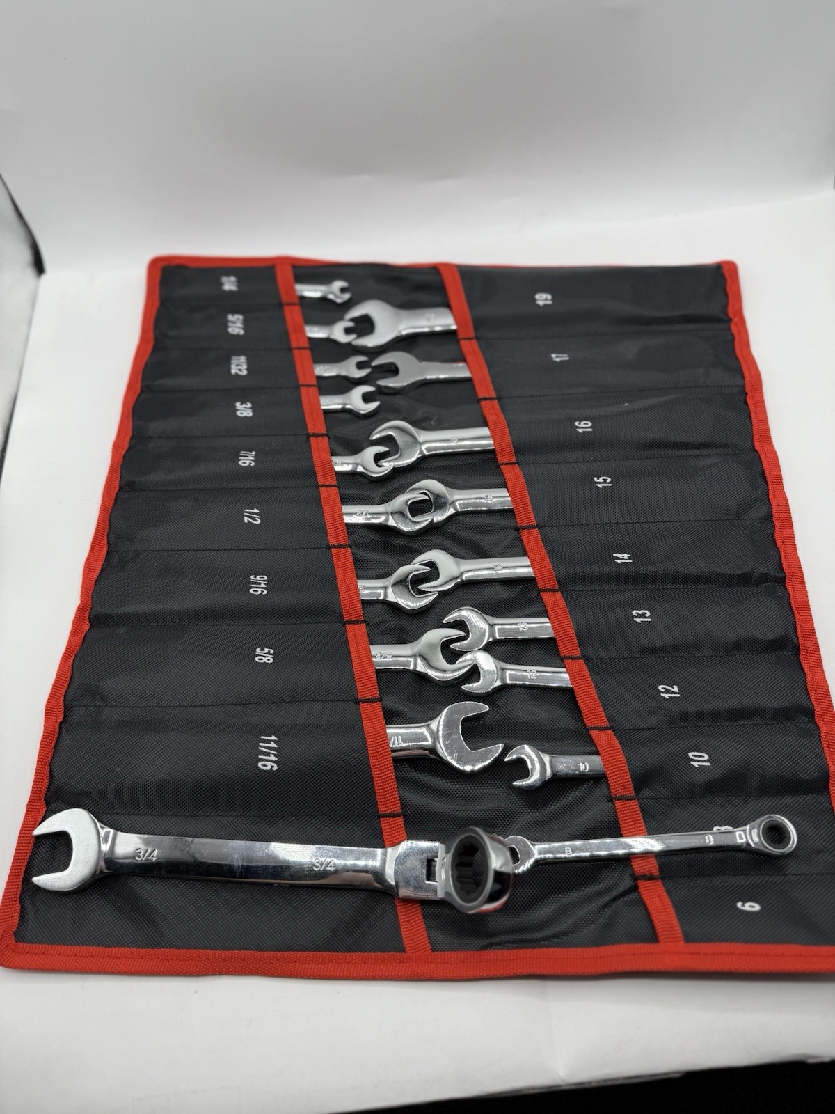 Ratcheting Wrench Set 19 pcs, Fixed/Flex Head Wrench - Missing 1 Wrench
