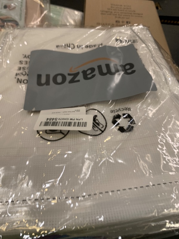 NON SLIP MATTRESS COVER