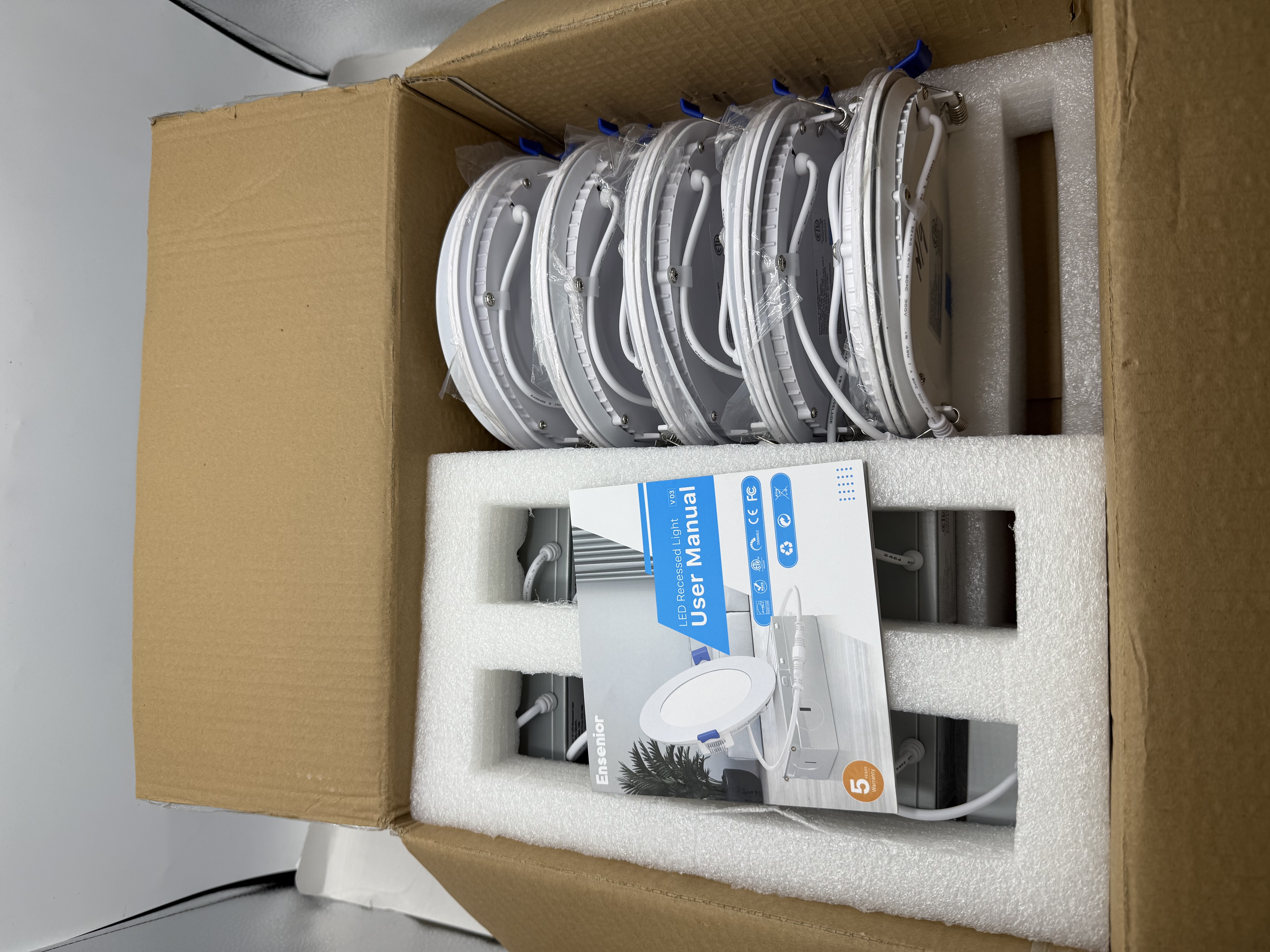 Ensenior 10 Pack LED Recessed Lighting - Read Description 