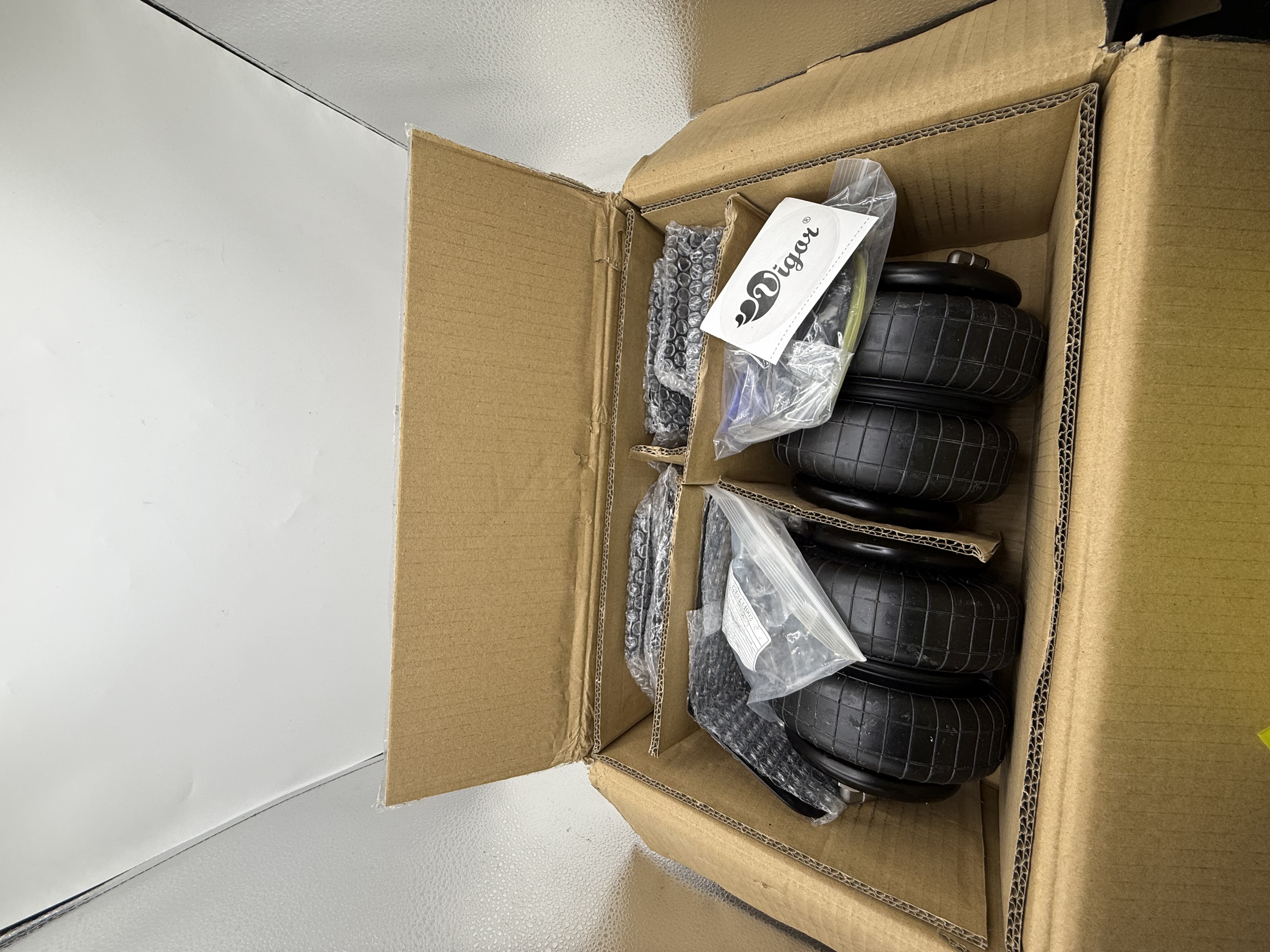 VIGOR Air Springs Suspension Bags Kit Compatible with 2001-2010 Chevy Silverado 2500/2500 HD and GMC Sierra 2500/3500 HD 2WD 4WD Pickups, Up to 5,000 lbs of Load Leveling Capacity