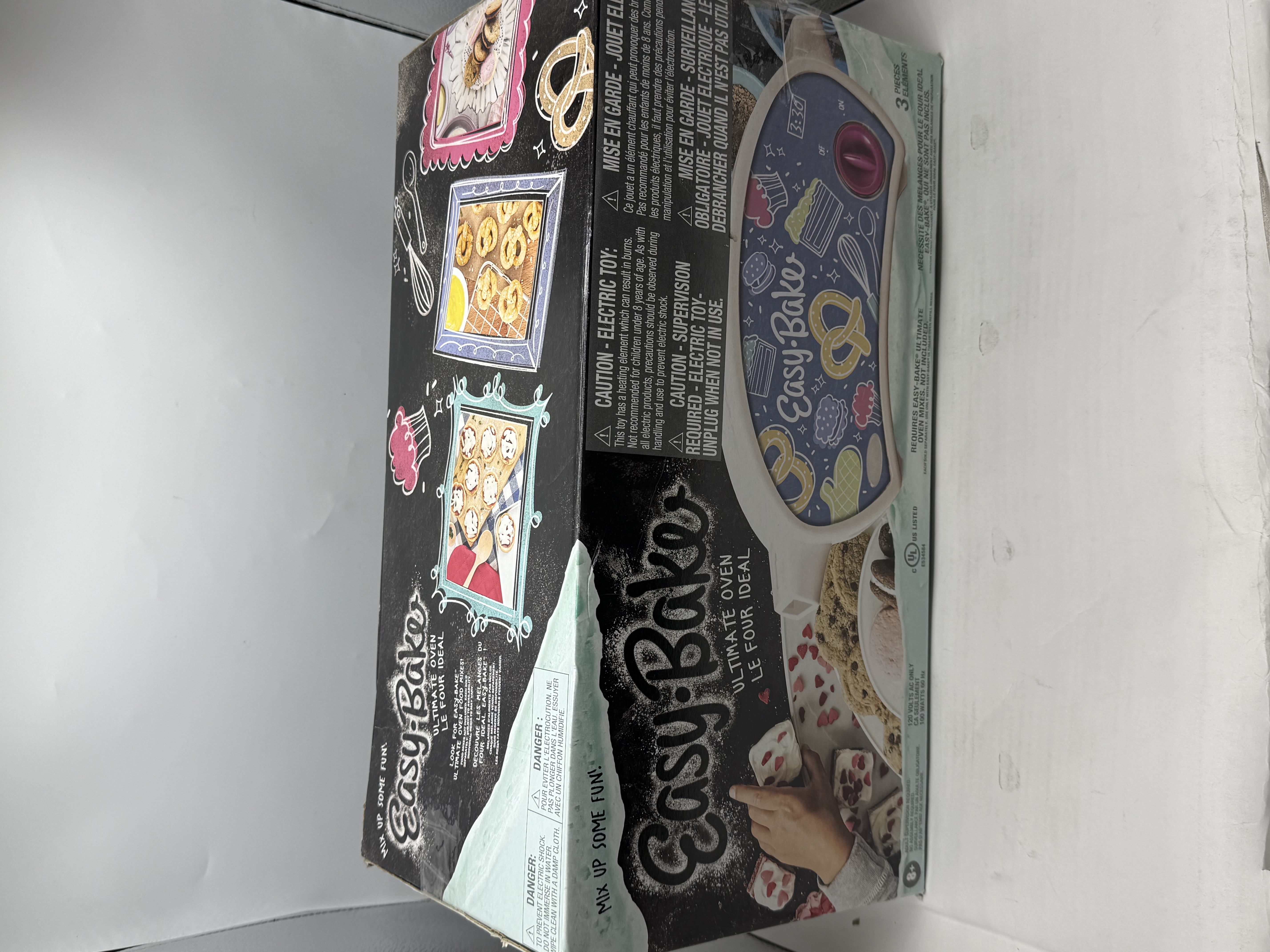 EasyBake Creative Baking Toy Oven Kit Easy Bake