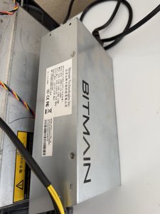 BITMAIN ANTMINER L3+ WITH PSU Scrypt Litecoin Miner 504MH/s photo 2