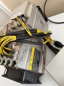 Bitmain Antminer L3+ (504Mh) Miner Includes PSU photo 4