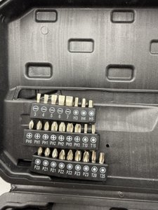 4 in 1 Electric Screwdriver Cordless 4V MAX 1500mAh Li-ion Cordless Screwdriver photo 3