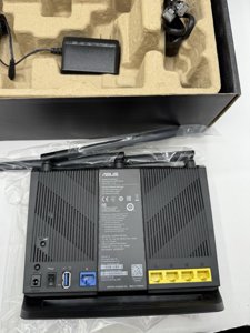 ASUS AC1750 WiFi Router (RT-ACRH18) - 1300 Mbps Wireless Internet Router photo 5