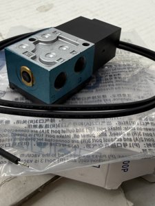 ZTO Valves 45A-AA1-DDBA-1BA Solenoid Valve 12VDC photo 4