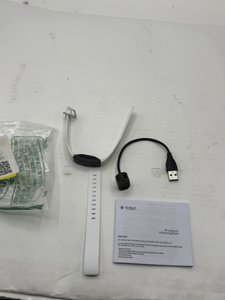 Fitbit Inspire HR Heart Rate and Fitness Tracker With S and L Bands, White, One Size, 1 Count photo 4