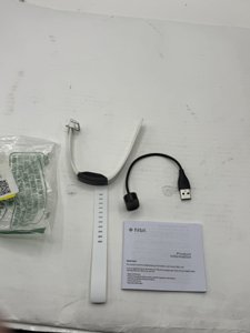 Fitbit Inspire HR Heart Rate and Fitness Tracker With S and L Bands, White, One Size, 1 Count photo 5