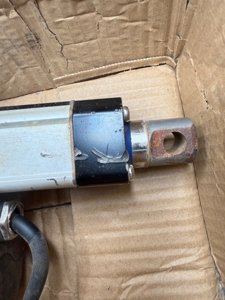 HOLDWELL Quick Tach Actuator AT494284 AT424407 Compatible with John Deere 318D 320D 323D 319D 329D 328E 204K 204L 244J 244K 244L 304J photo 6