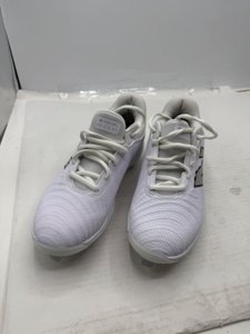 New Balance Women's FuelCell Fuse V4 Molded Softball Shoe, Optic White/Raincloud, 6.5 M photo 10