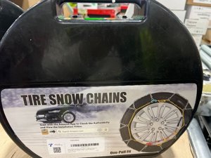 Snow-Chains Easy Install Tire-Chains, One-Pull Fit Design Tire Snow Chains for Passenger Cars, Sedan, SUVs, Emergency Winter Tire Traction Car Tires 235 245 255 275 - Set of 2 (KN140) photo 3
