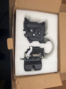 FANHAY Rear Tailgate Truck Lid Lock Latch Actuator for Kia Sorento 2016-2020 Sport Utility 81230C5100 81230-C5100 photo 3