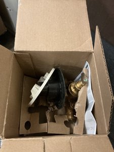 Symmons 262XBODY Temptrol Brass Pressure-Balancing Tub and Shower Valve with Service Stops photo 3