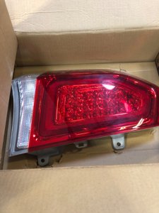 Huray Full LED Tail Light Fit for Chrysler 300/300C 2015-2023 Sedan 4Dr, LH Taillight OE Style Tail lamp Rear Brake Lamp Replacement for CH2800213 Driver Side (Left Chrome Bezel) photo 3