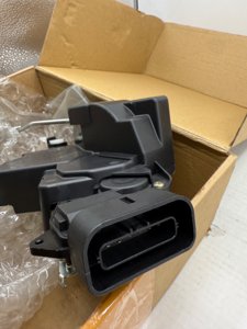 MOTOKU Front Left Door Lock Actuator Assembly w/Cables for Lexus LS430 2001-2006 Driver Side photo 7