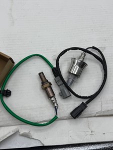 2 Pcs Upstream and Downstream o2 Sensor 234-9307 234-9304 Oxygen Sensor Fit for Toyota Camry 2018-2023, RAV4 Avalon 2019-2024, Highlander Sienna 2020-2023,Venza 2021-2024 / Lexus ES300H 2019-2022 photo 3