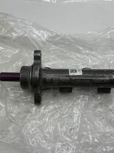 Cardone 10-2708 Remanufactured Brake Master Cylinder  photo 5