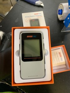 Cradtec Digital Radon Detector III, White, Radon Monitor, Radon Meter, Tempered Glass, Short Term and Long Term Result, Portable, Easy to Use, 3 AAA Batteries, Switchable Between Bq/M3 and pCi/L photo 3