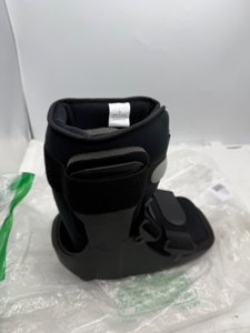 Air Walking Boot for Broken Foot Recovery Walking Boot for Sprained Ankle with Adjustable Air Cushion, Lightweight Design, and Anti-Slip Sole S photo 7