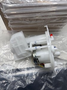 Fuel Pump Module Assembly For Subaru 2000-2004 Outback Legacy H4 2.5L FG1350 photo 6