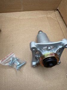 4 Bolt Mower Deck Mandrel Spindle Assembly Replaces 532187292 For Husqvarna 42" Models YT1942 YT42LS YTA18542 YTA19K42 YTH1542XP YTH1542XPT YTH18542 YTH20B42 YTH20F42 YTH2042 YTH22V42 YTH2242 photo 6
