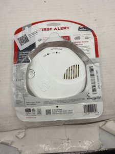 New 2025 First Alert SMCO410 Z-Wave Battery-Powered Smoke Detector & Carbon Monoxide Alarm, Works with Ring Alarm Base Station, Single Pack, White photo 4