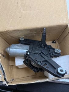 A-Premium Rear Windshield Wiper Motor Compatible with Mercedes-Benz GLK250 2013-2015, GLK280 2009, GLK300 2010-2015, GLK350 2009-2015, CLS350 2010-2014, CLS500 2010-2017, CLS63 AMG, CLS63 AMG S photo 5