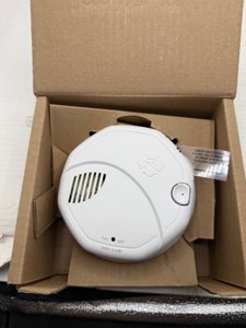 First Alert SM300-AC, Interconnect Hardwire Dual Sensor Smoke Alarm with Battery Backup, 1-Pack photo 5