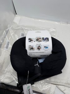 Gurum™ Hooded Premium Latex Travel Pillow – Comfortable Neck Support with Side Pocket & Breathable Tencel Cover – Perfect for Airplane, Car, Home, and Long Flights. photo 6