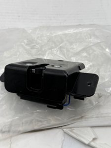 DEVMO 931-299 Liftgate Lock Actuator - Compatible with Bu-ick 2008-2017, Cadi-llac 2007-2016, Chev-rolet 2007-2017, G-M-C 2007-2017 Tailgate Latch Actuator photo 5