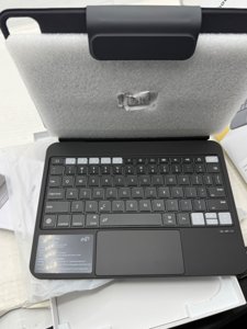 EIP Hyperkeys Keyboard for iPad Pro 11 inch (M4 / M5), 11" Magic Keyboard with Customizable Shortcuts, Full-Area Control Trackpad, Pen Sleeve, Cantilever Stand, 7-Color Backlight photo 5