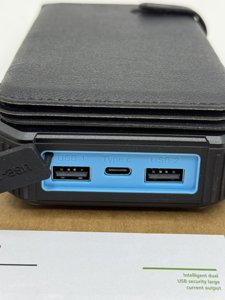 Solar Charger Power Bank - 20000mAh Wireless Portable Charger photo 5