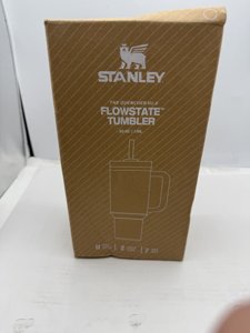Stanley Cup White Snoopy photo 1