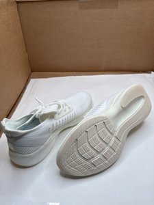 AKK White Shoes photo 2