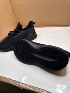 Black shoes (needs to be identified) photo 4