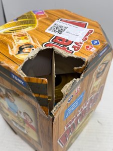 TOMY Pop Up Pirate Game photo 4