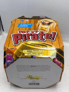 TOMY Pop Up Pirate Game photo 3