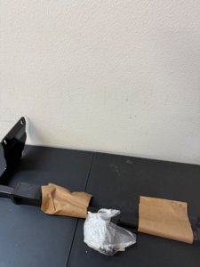 CURT 11302 Class 1 Trailer Hitch, 1-1/4-Inch Receiver, Fits Select Nissan Juke photo 2